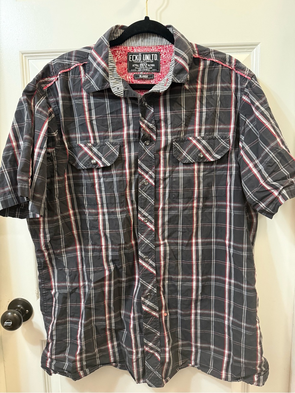 Ecko Unltd. Men’s XL Plaid Snap Front Short Sleeve Shirt